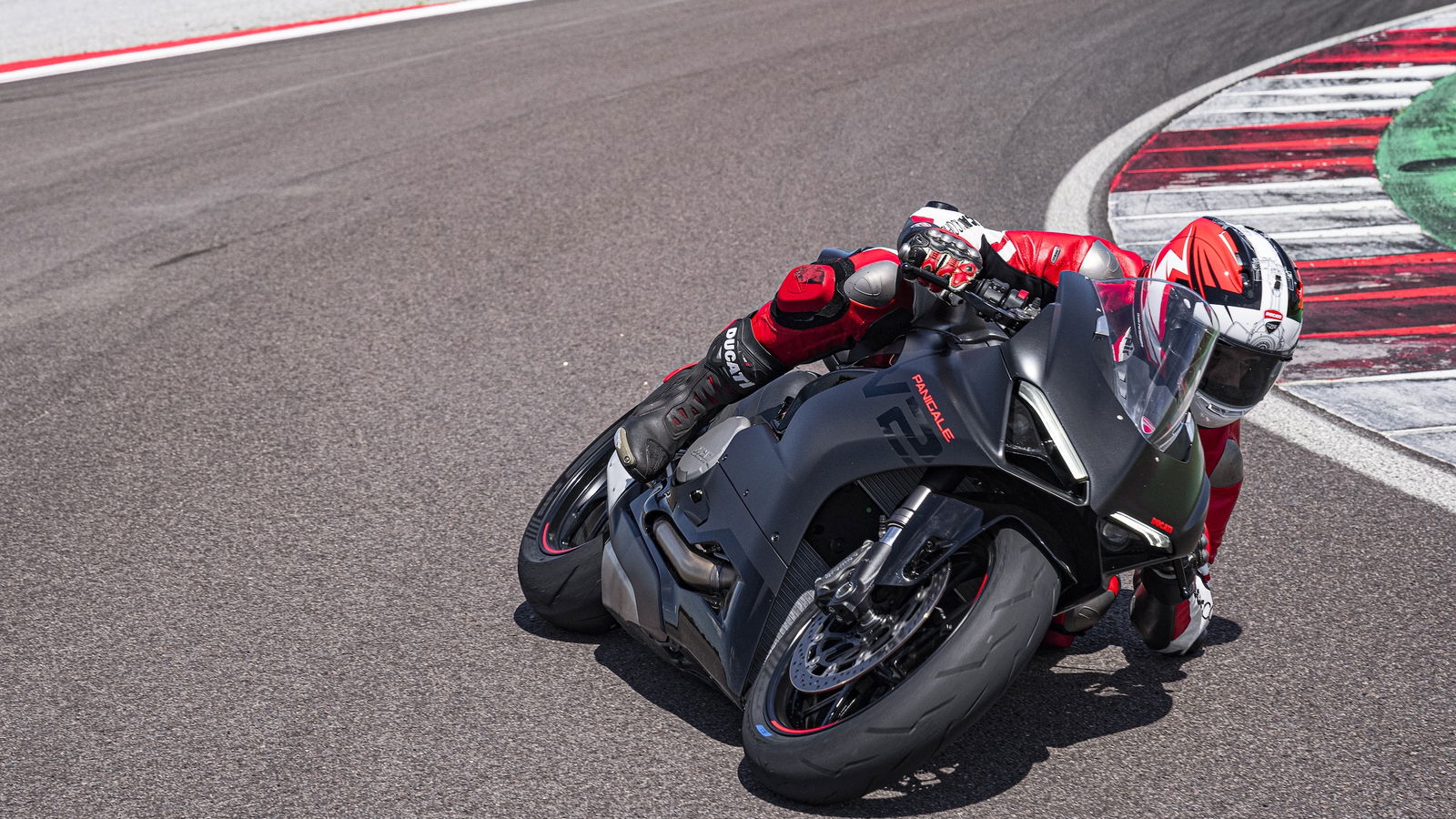 2024 Panigale V2