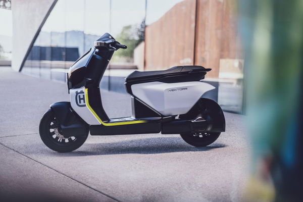 Husqvarna Vektorr electric scooter