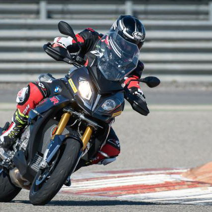 S1000 XR on track