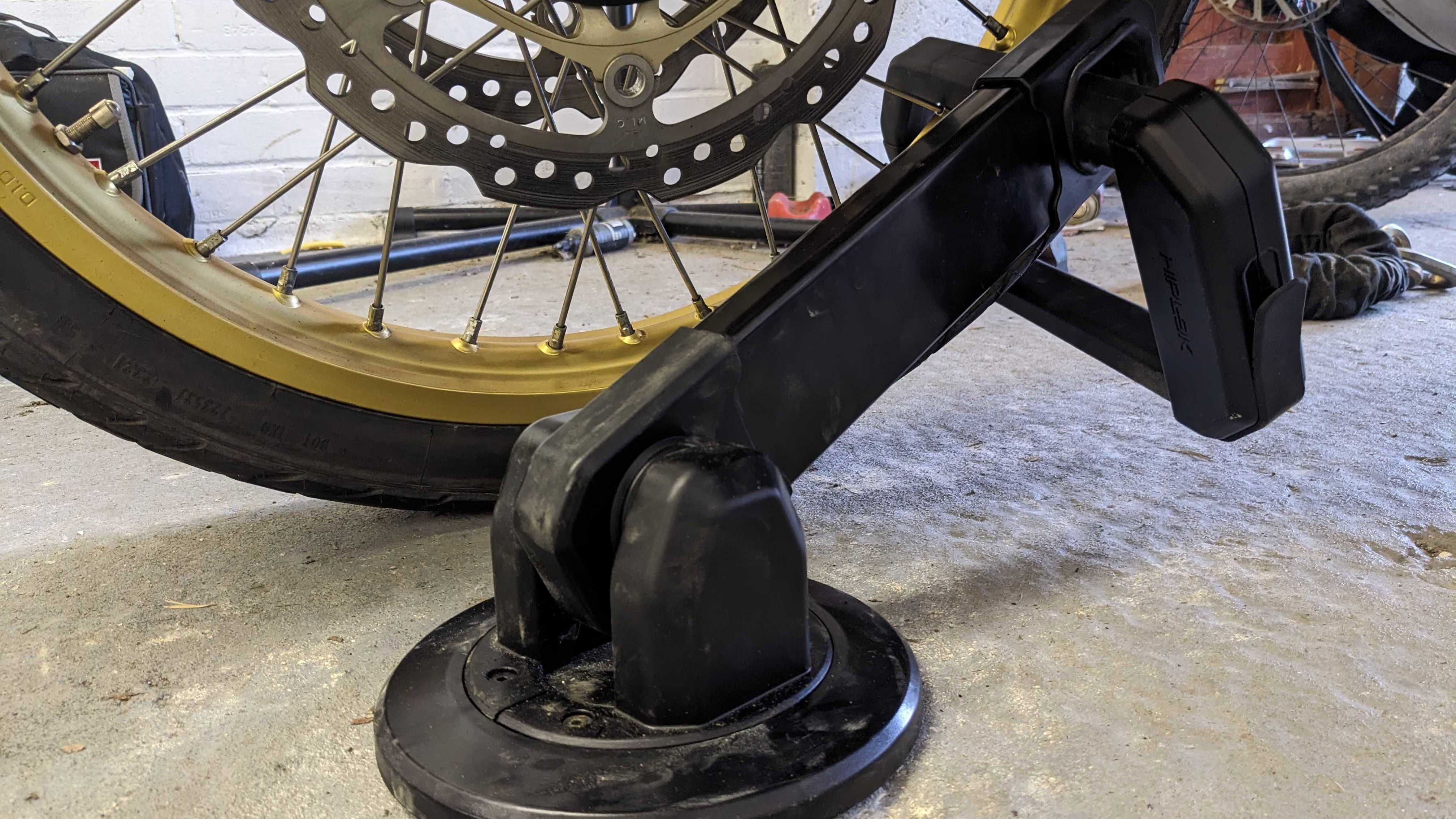 Hiplok 1000 Series ground anchor and D-lock