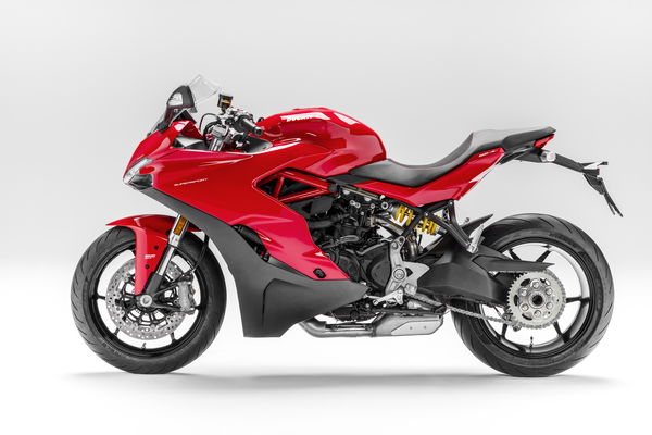 Ducati Supersport and Supersport S debut