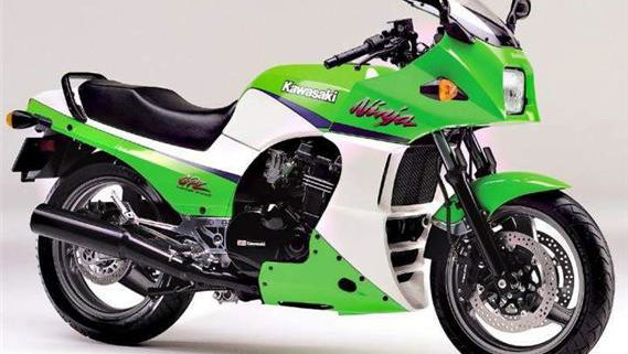 GPz900 R review