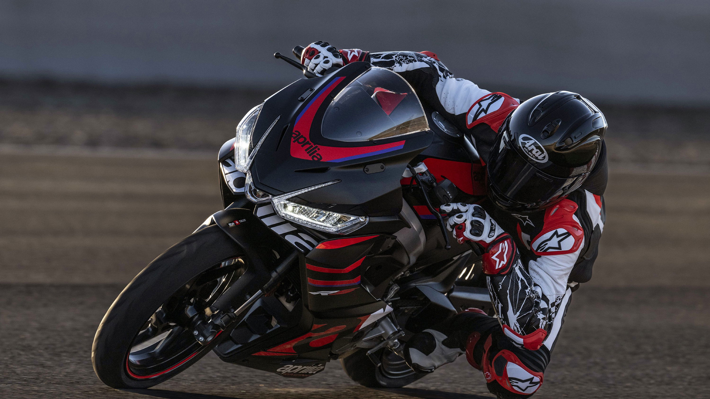 Aprilia RS457