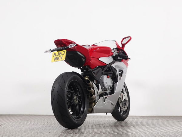 MV Agusta F3 800. - Superbike Factory