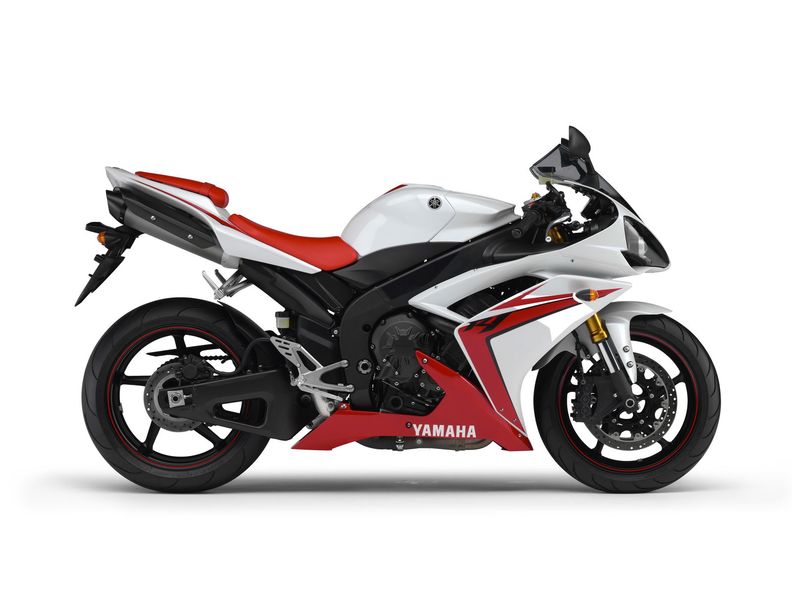YZF-R6 (2005) review