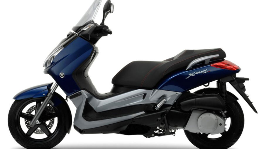 YP250R X-MAX (2005 - present) review
