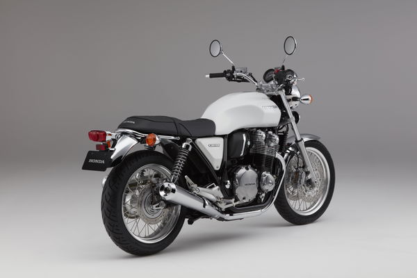 Honda reveals updated CB1100EX and new CB1100RS