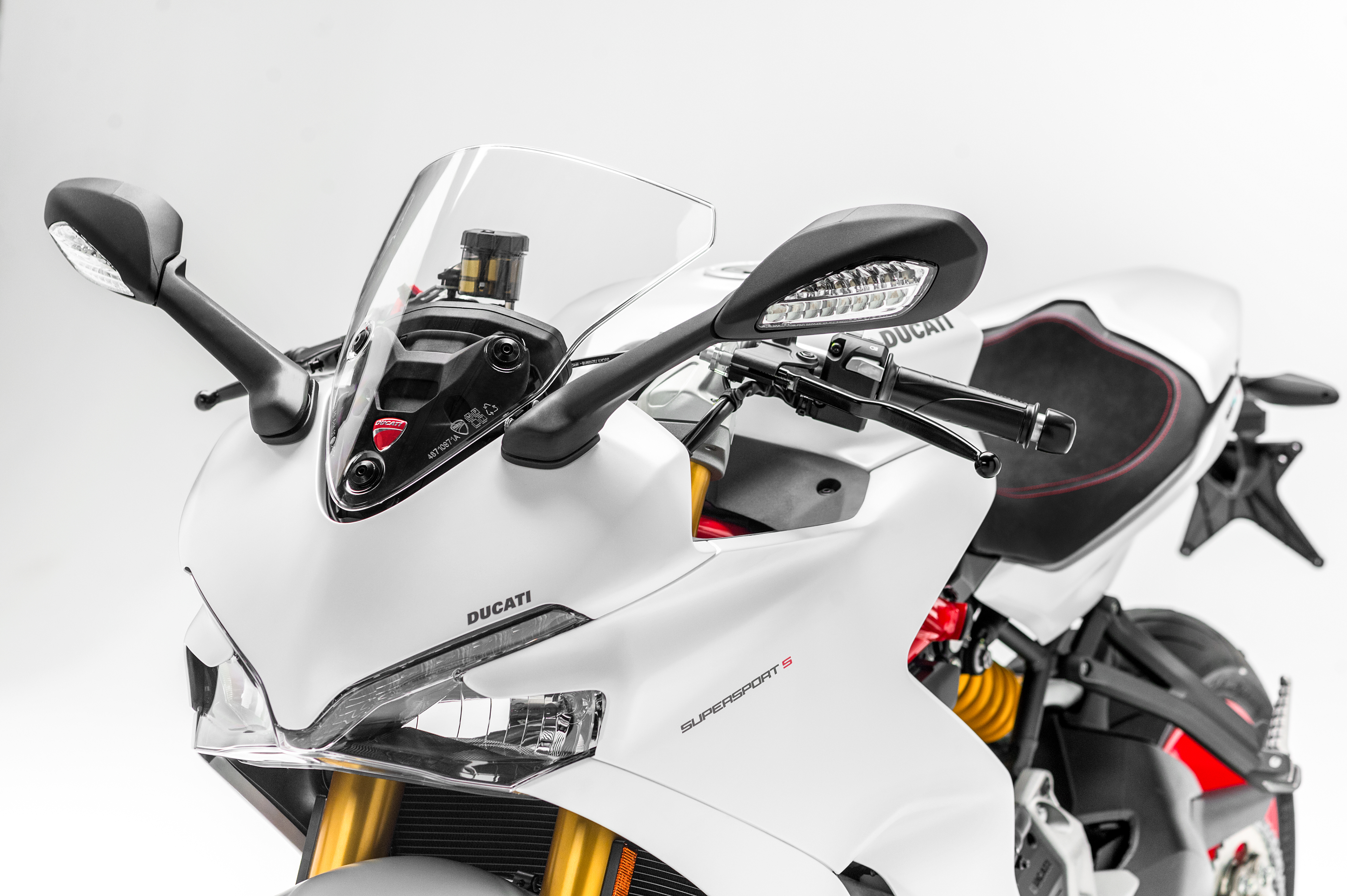 Ducati Supersport and Supersport S debut