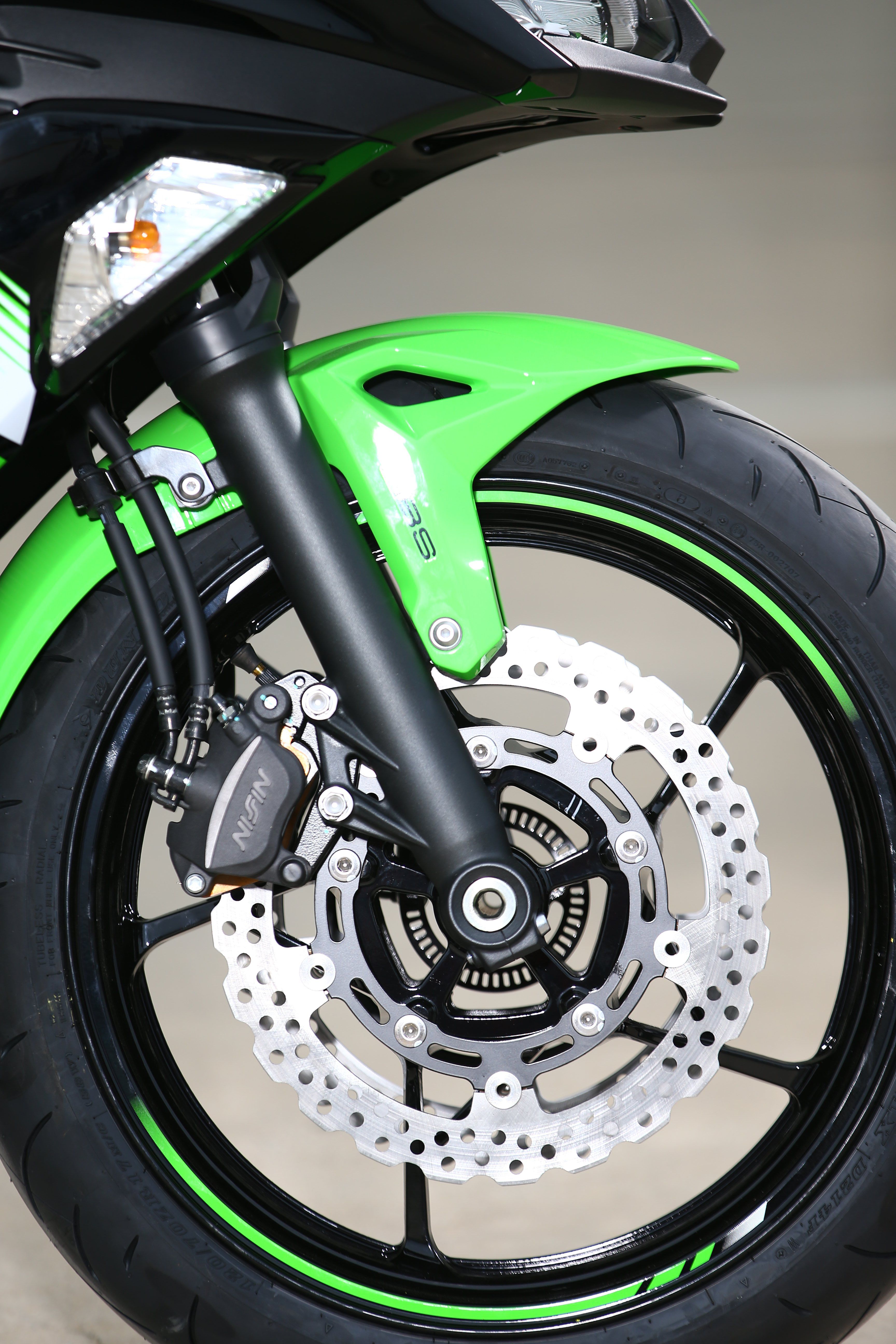 Kawasaki Ninja 650 front suspension and brakes