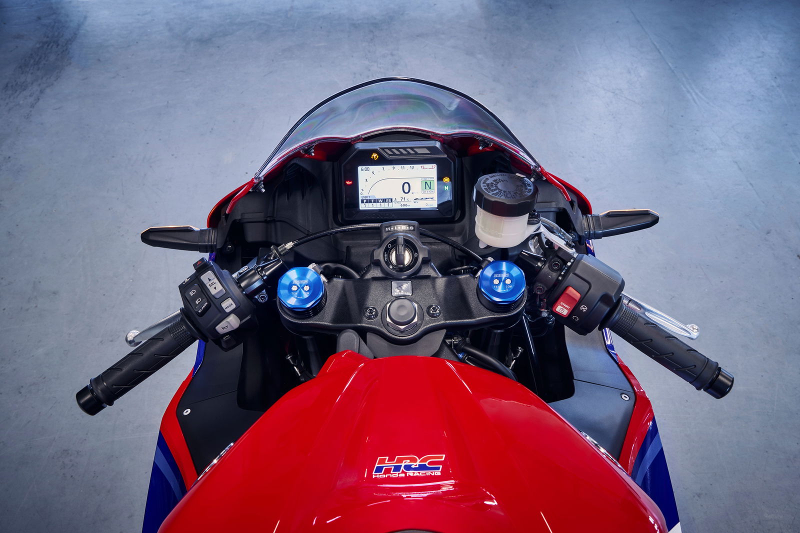 the TFT dash on a sports motorcycle