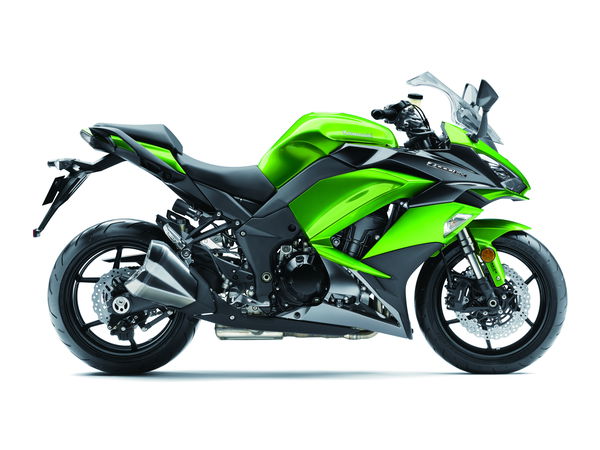 Kawasaki reveals updated Z1000SX