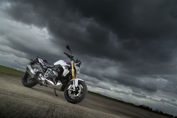 BMW R1250 R 2019 review