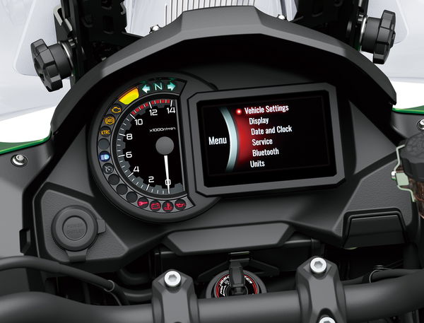 2019 Kawasaki Versys 1000 SE dash