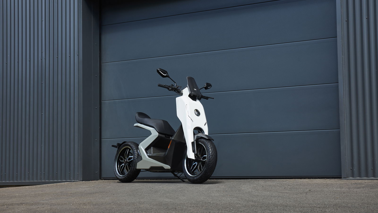 Zapp i300
