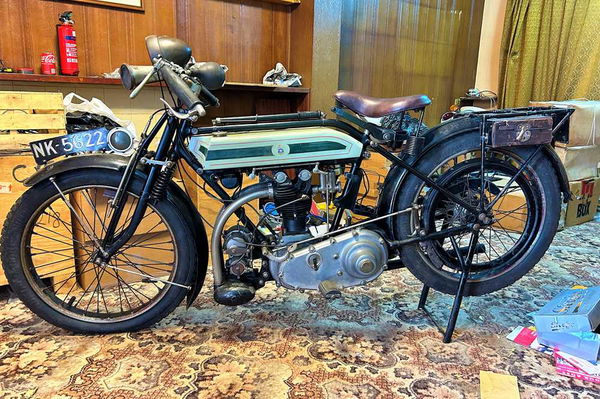 1923 Triumph Ricardo. - H and H Auctions