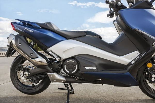 Yamaha TMAX DX