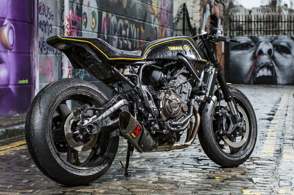 Custom kit turns XSR700 into scrambler or café racer