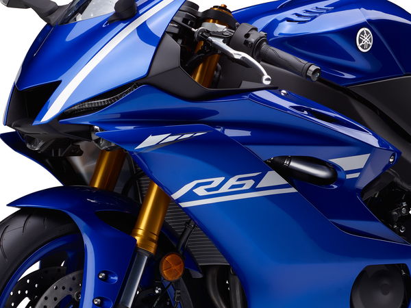 New Yamaha R6 revealed