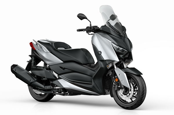 Updated Yamaha X-MAX 400 revealed