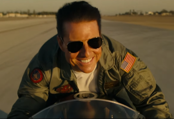 Top Gun Maverick Kawasaki H2 scene