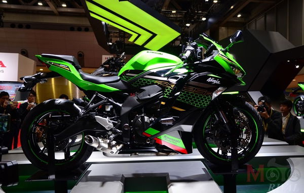 Kawasaki ZX25R