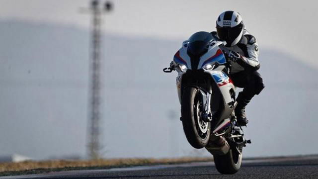 2019-BMW-S1000RR