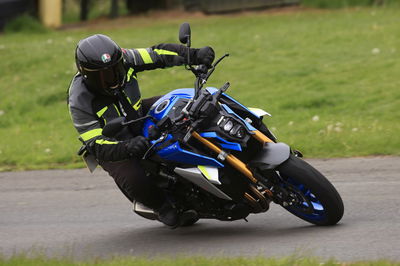 2021 GSX-S1000 Visordown review