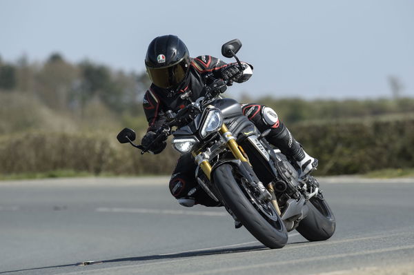 2021-Speed-Triple-1200-RS-Visordown-Review