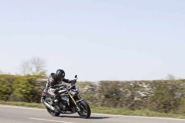 2021-Speed-Triple-1200-RS-Visordown-Review