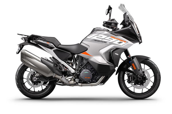 2023 KTM 1290 Super Adventure S. - KTM