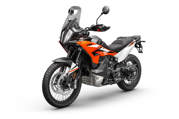 2023 KTM 890 Adventure. - KTM