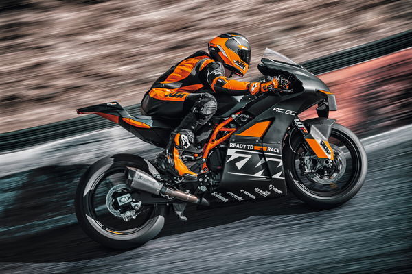 KTM RC 8C