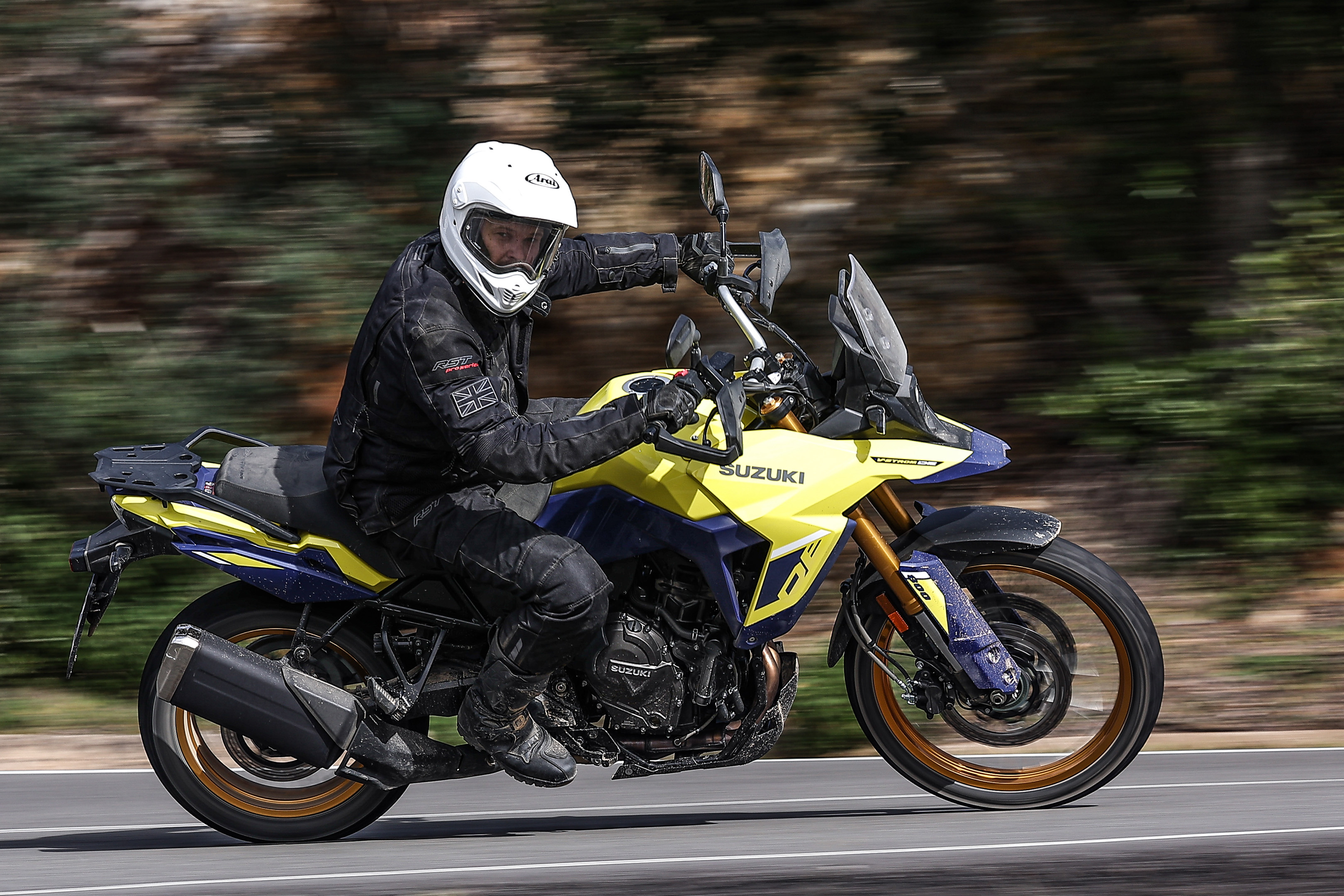 2023 Suzuki V-Stro... | Two Days Adventuring in Sardinia | Visordown