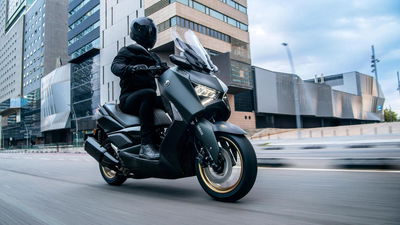 2023 Yamaha XMAX 300