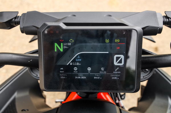 The TFT dash of a KTM motorcycle