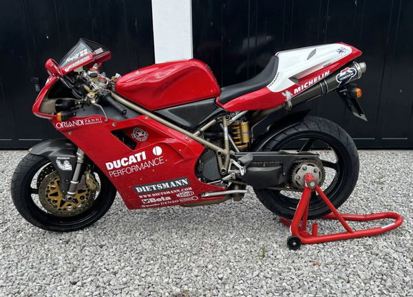 Ducati 916 Fogarty Replica