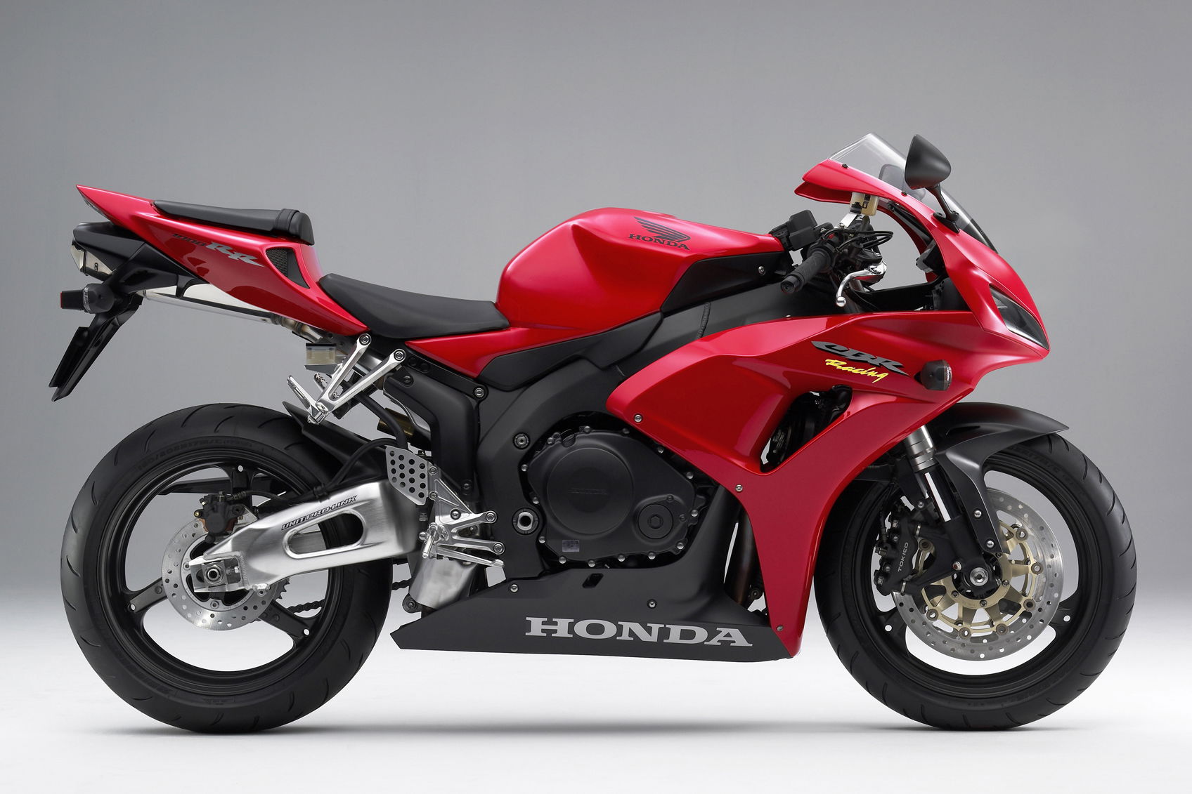 2006 Honda CBR1000RR Fireblade - side
