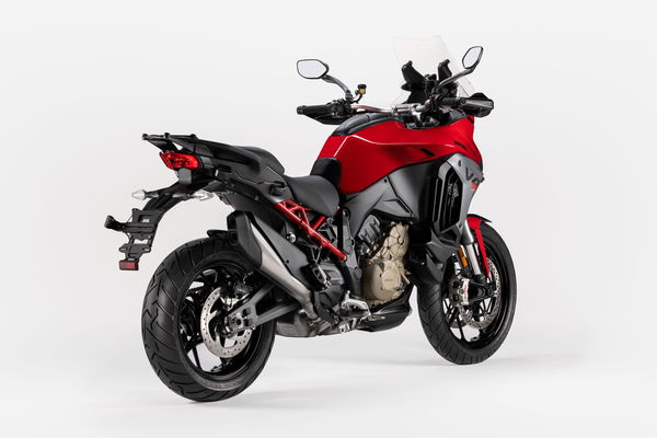 Ducati Multistrada V4S