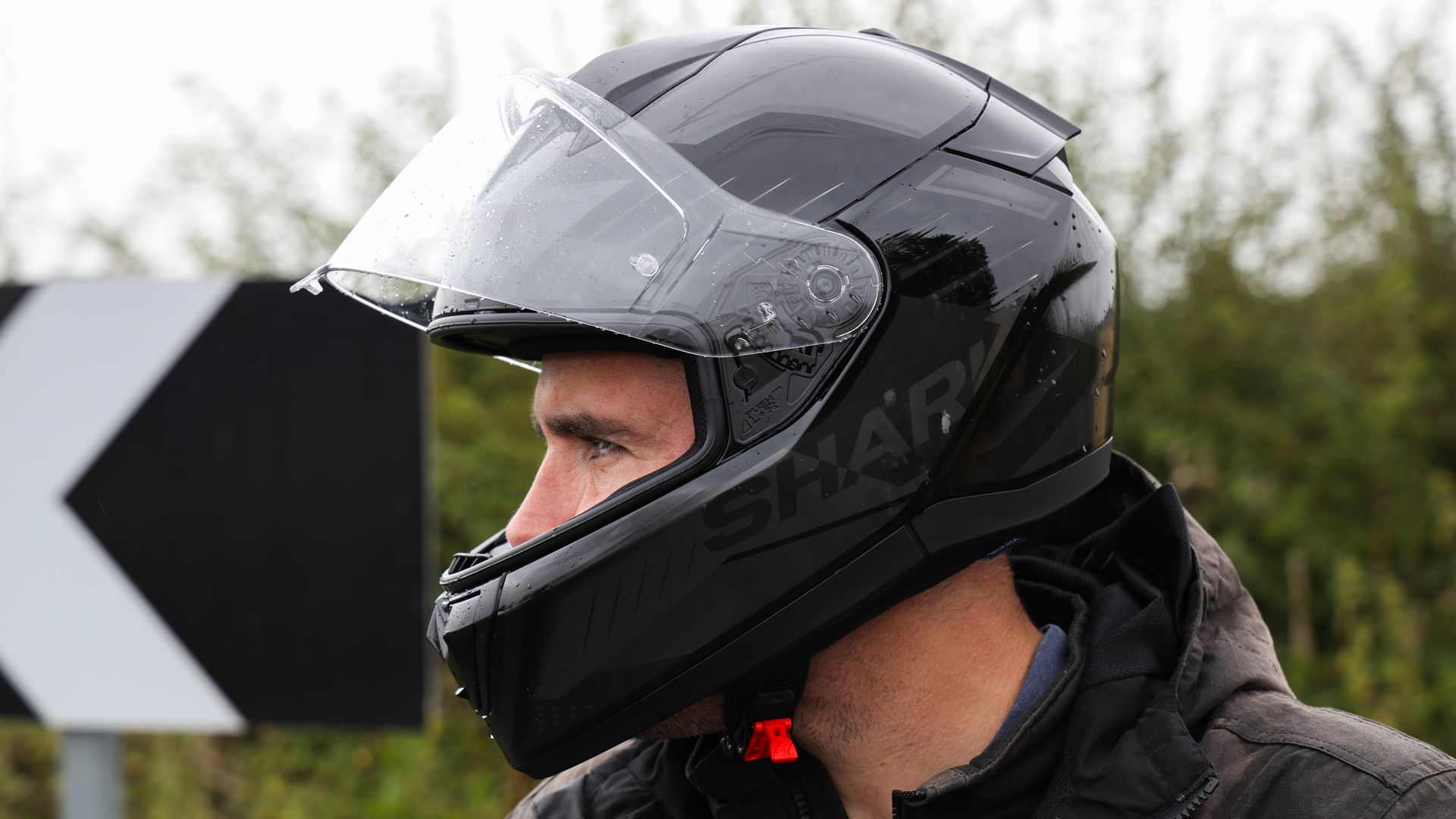 The Shark Ridill 2 being worn