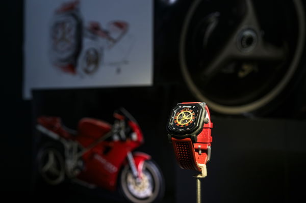 Ducati X Gerald Charles Maestro 4.0 Ducati 30° Anniversario 916