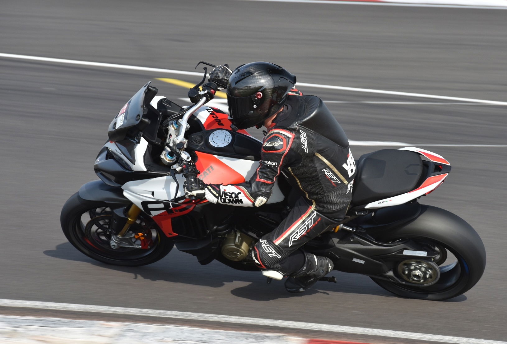 Exiting Goddards onto the start / finish straight