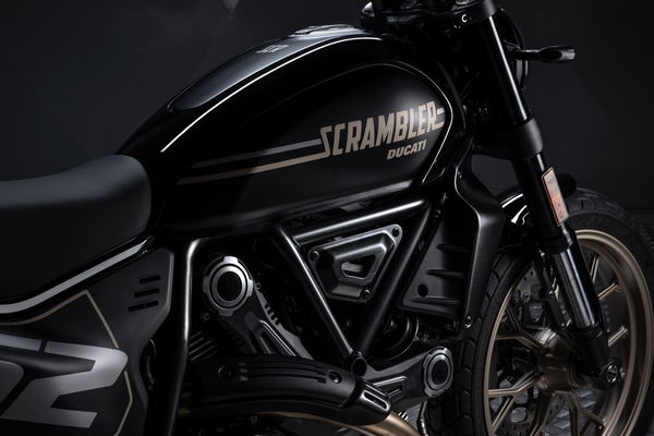 The new decals on the Scrambler Full Throttle