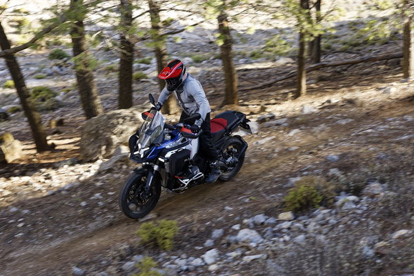 BMW R1300 GS Adventure - off-road riding