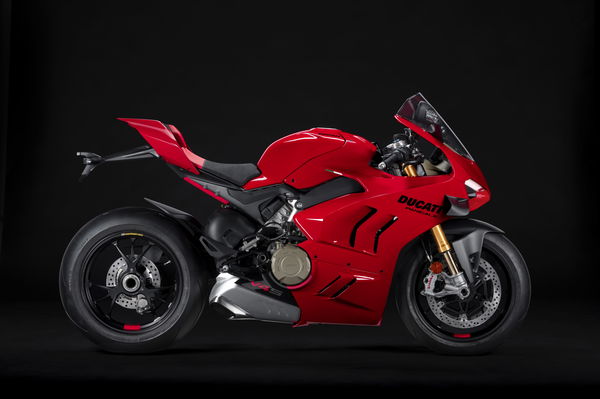 Ducati Panigale V4 S