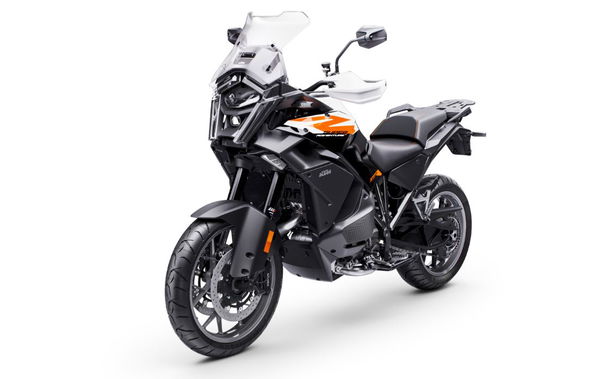 KTM Super Adventure Black