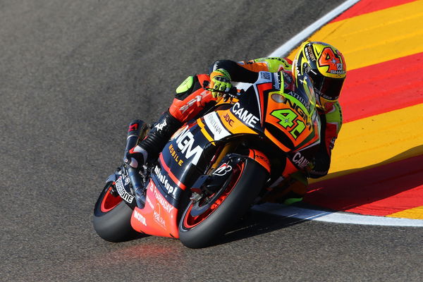 Aleix Espargaro riding the Yamaha 1000cc-engined Open class NGM Forward Racing