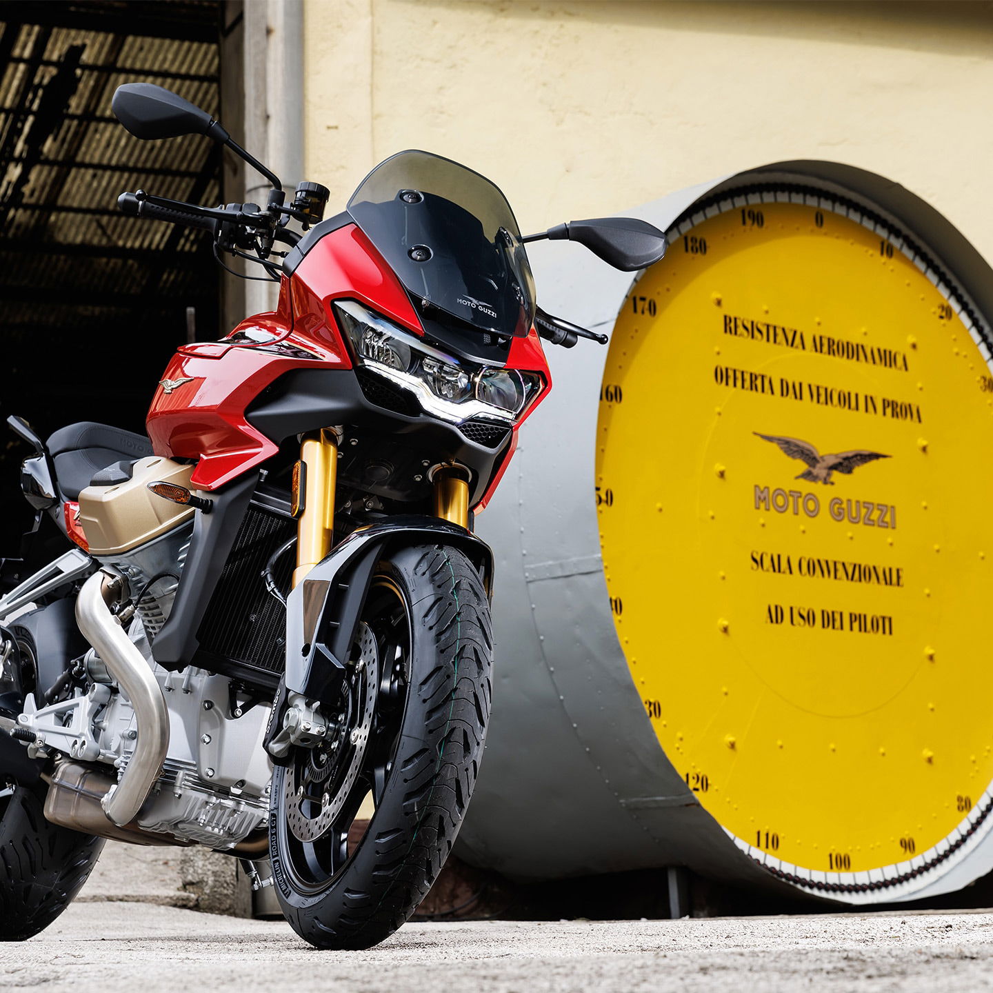 Moto Guzzi V100 Mandello