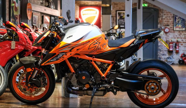 KTM 1290 Super Duke R