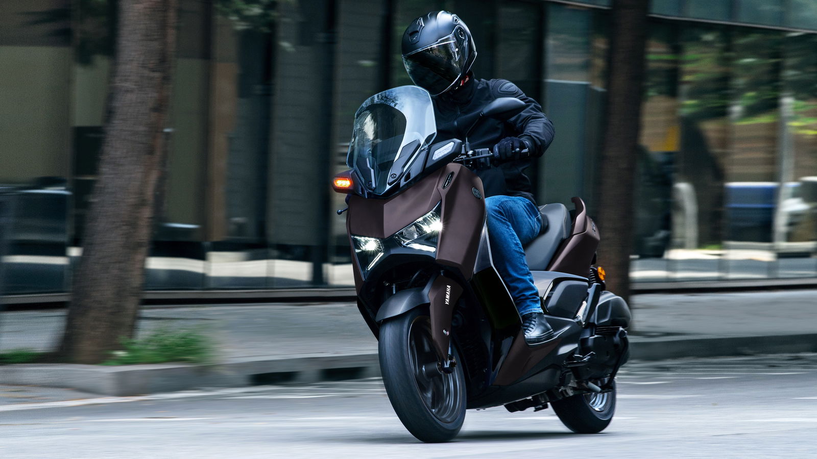Yamaha XMAX 125