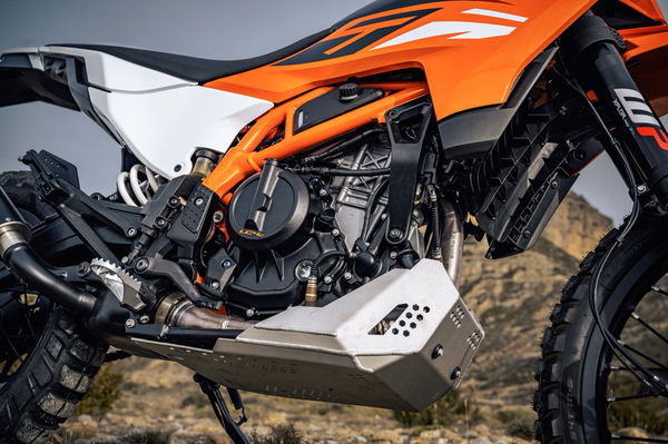 The engine of the 390 Enduro R